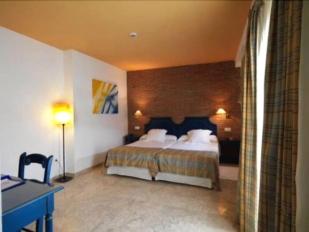Hotel Dona Lola Zahara Zahara de los Atunes